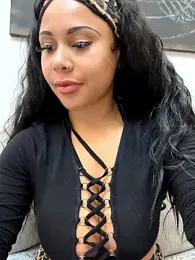 HaileyDiana webcam model stream image