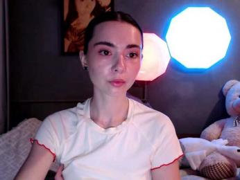 Miuzxc webcam bongacams model stream image