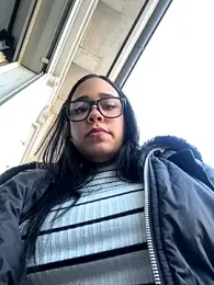 WHAAATTTTTTTTTT webcam model stream image