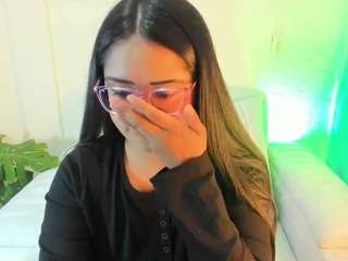 alisummer webcam model stream image