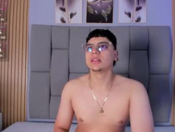 kandyfrees webcam model stream image