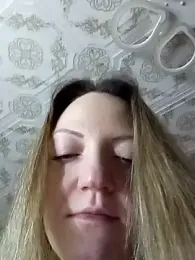 KattyLuuu webcam model stream image