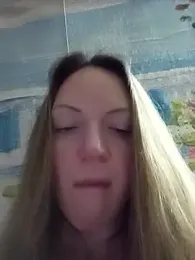 KattyLuuu webcam model stream image