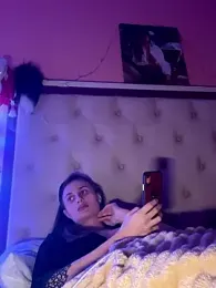 Flossy_Vettie webcam model stream image