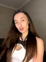 Polli_Kiss webcam model stream image