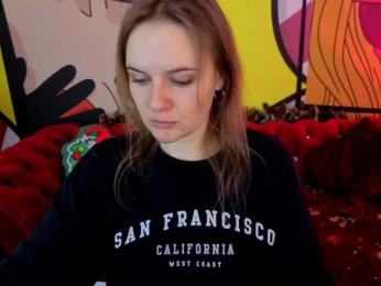 MaribelRiver webcam model stream image