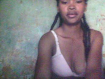 Allycha1 webcam model stream image