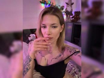 Millashaa webcam model stream image