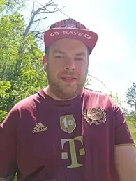 PupW0lfy webcam model stream image