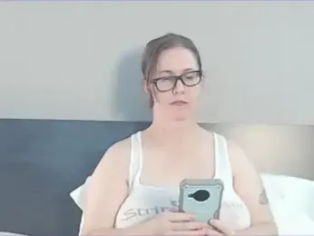 SweetandNaughty1 webcam stripchat model stream image