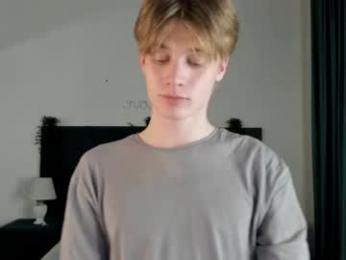 louie_evans webcam chaturbate model stream image