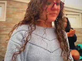 naughtyluxe webcam model stream image