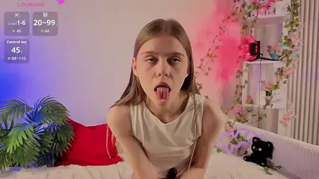 WeiSusi webcam stripchat model stream image