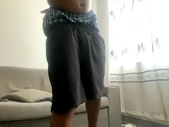 liluxxx32 webcam model stream image