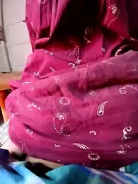 Dasi_bf_gf webcam model stream image