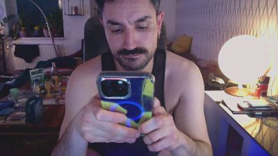 tom0819 webcam cam4 model stream image