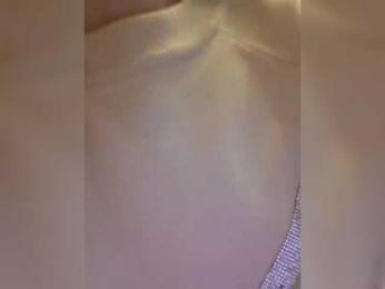 Zlykaa webcam bongacams model stream image