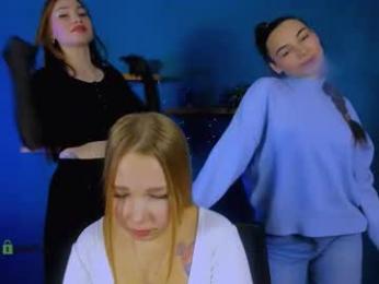 teya_starling webcam model stream image