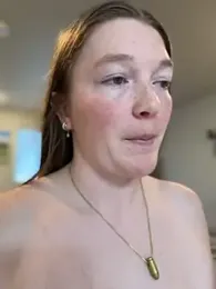 PussiesnCream_ webcam model stream image