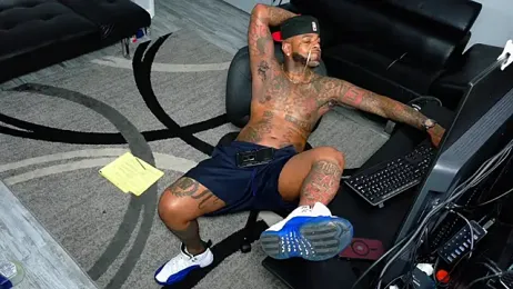 SLANGONDEMHOES webcam model stream image