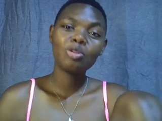 sweet-roxxy webcam model stream image