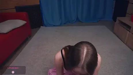 OnaZiroge webcam model stream image