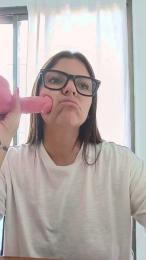 Lilylovexx webcam model stream image