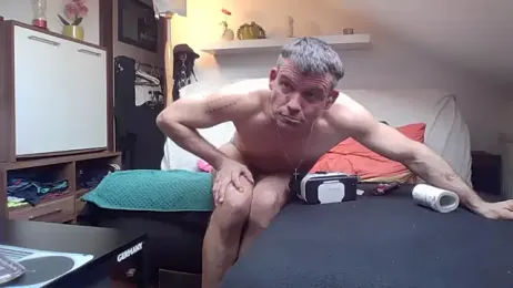 Cambitchboy webcam model stream image