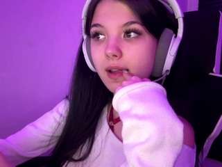 camillemoreau webcam model stream image