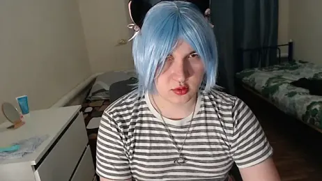 EvaMiron webcam model stream image