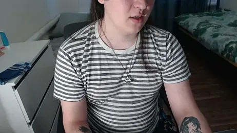 EvaMiron webcam model stream image