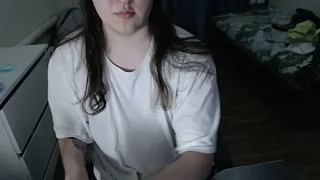 EvaMiron webcam model stream image