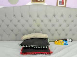 briyithmena webcam model stream image