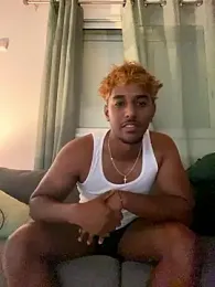 Axel_black10 webcam stripchat model stream image