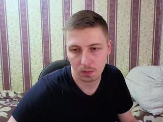 Darien Large webcam model stream image