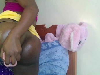 YumTam webcam model stream image