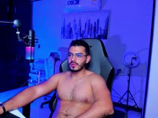 Bruno Oconer webcam model stream image