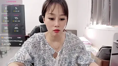 Vivian-6 webcam model stream image