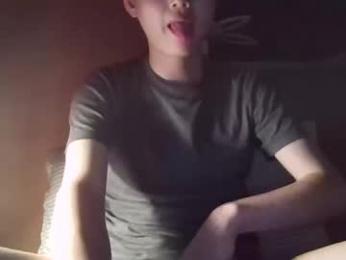 sweetiepuppy421 webcam model stream image