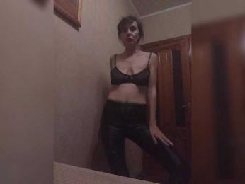 Hellenalonenochka webcam model stream image