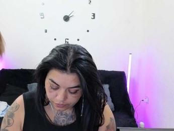 karla-green webcam bongacams model stream image