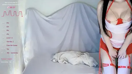 Irene--- webcam model stream image