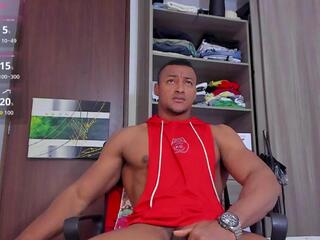 Thomas Johnson webcam model stream image