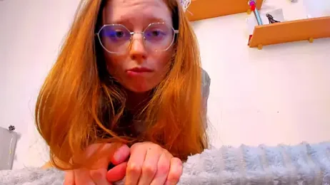 Fire_Luna webcam model stream image