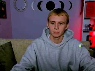 nari-strong webcam model stream image