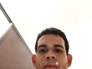 adbigdick22 webcam model stream image