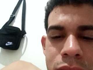 adbigdick22 webcam model stream image