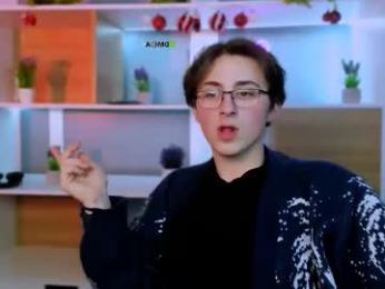 azen_rush webcam chaturbate model stream image