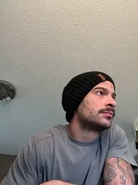 Greyoff webcam model stream image