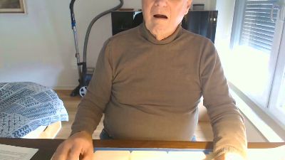 hase581 webcam model stream image